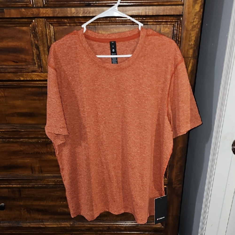 Lululemon Mens Sz Xlg Soft Jersey Short Sleeve Top!! Nwts! HUTR/HSED!!